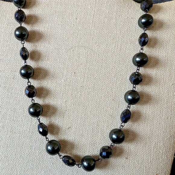 BLACK PEARL BEADS SHARE CHOKER'S CHAIN WITH BLACK FACETED BEADS #30 - Picture 1 of 3